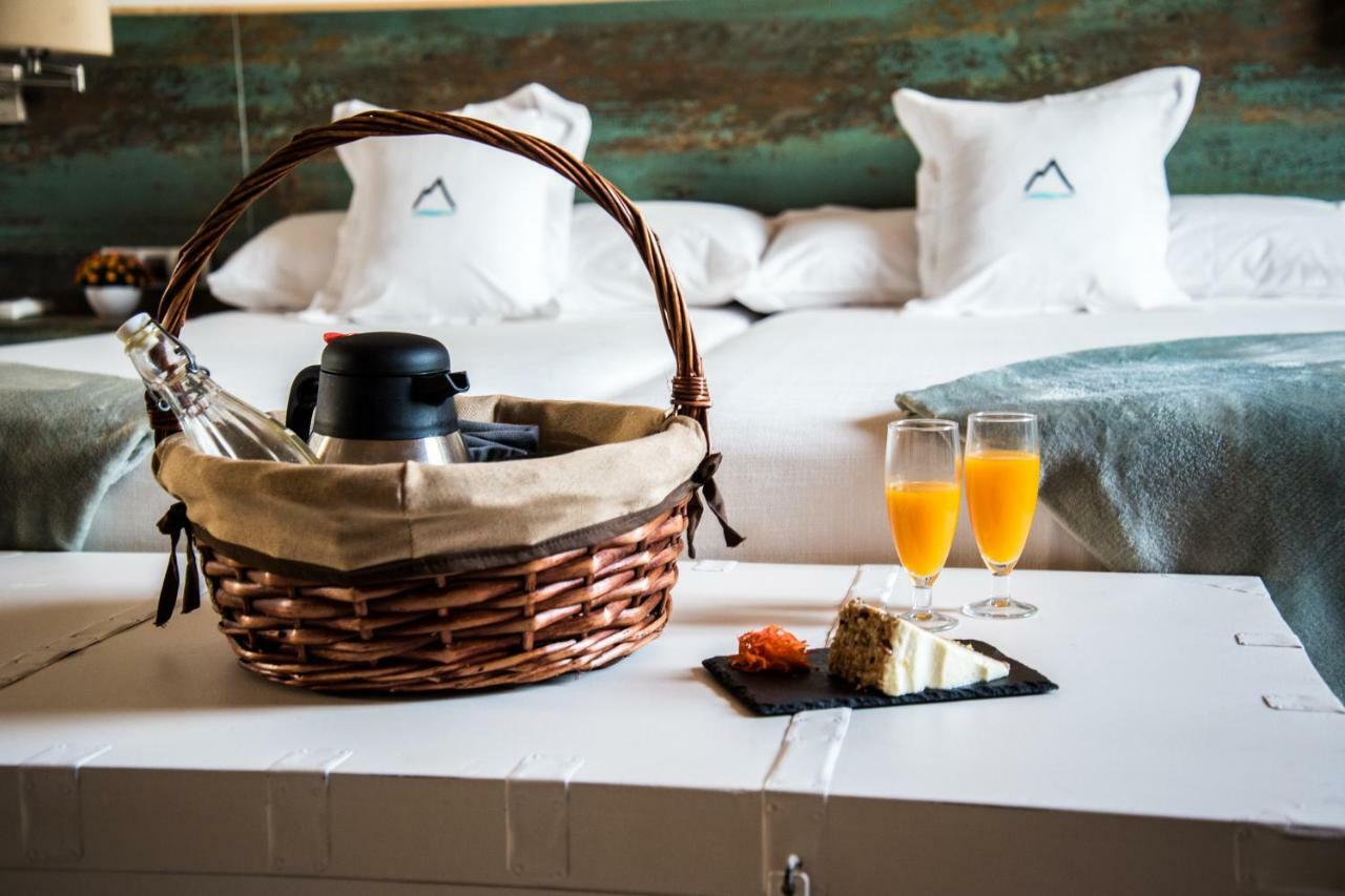 The Rock Suites & Spa Конгосто Экстерьер фото